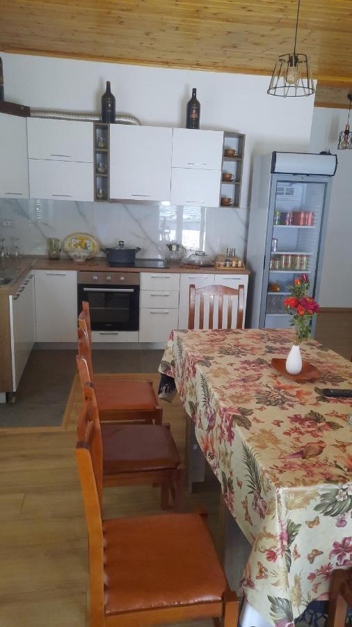 Bujtina Lugina E Vjoses Villa Përmet Exterior foto