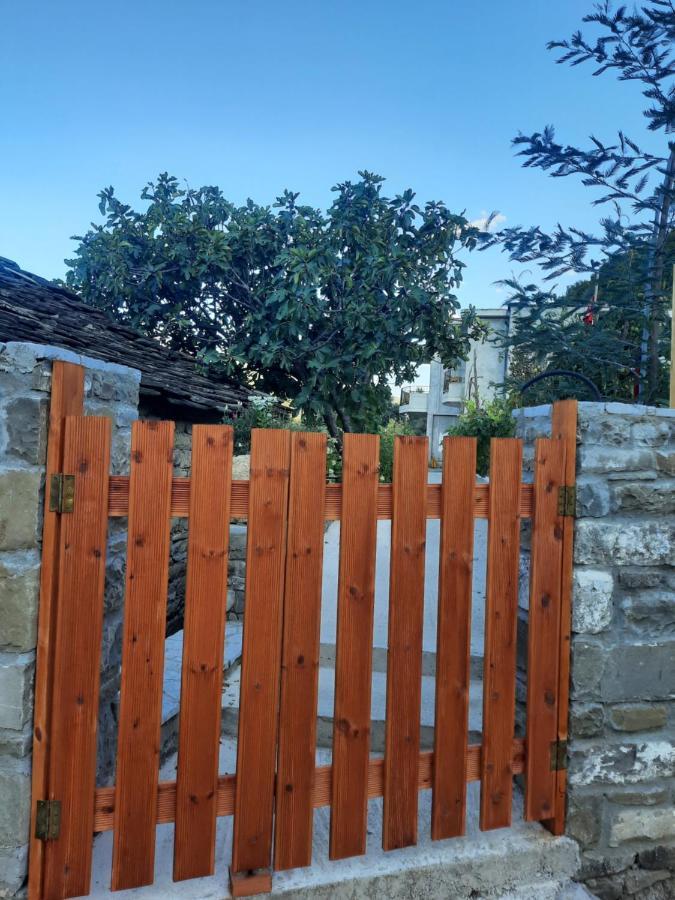 Bujtina Lugina E Vjoses Villa Përmet Exterior foto